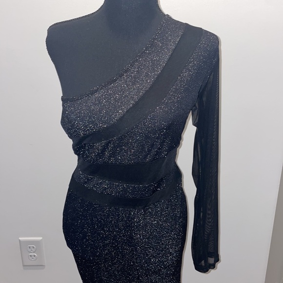 Black sparkle dress - Picture 4 of 8